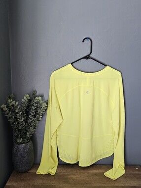 Lululemon Crop Top